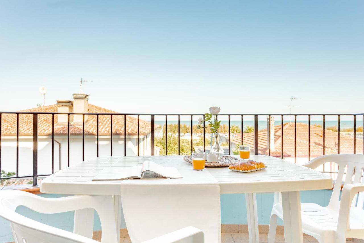 Residence Il Triangolo Roseto Degli Abruzzi Ngoại thất bức ảnh
