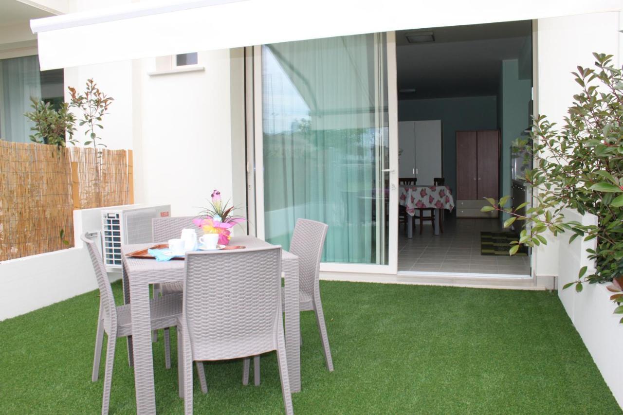 Residence Il Triangolo Roseto Degli Abruzzi Ngoại thất bức ảnh